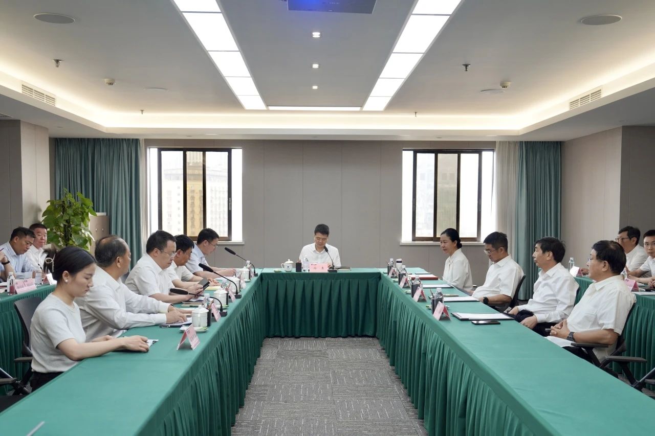 省yl6809永利集团新任表部董事到岗履职